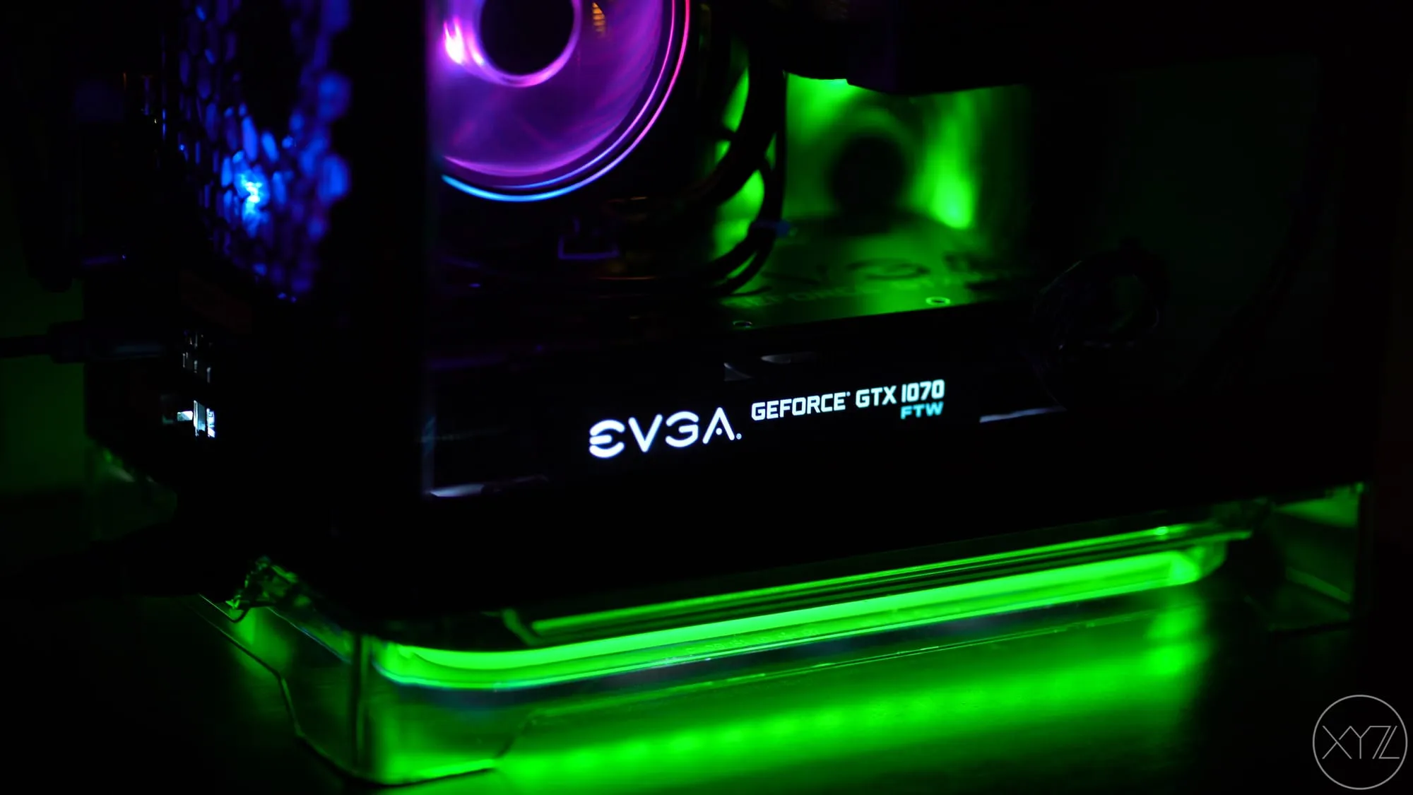 InWin A1 tempered glass side panel showing the RGB build